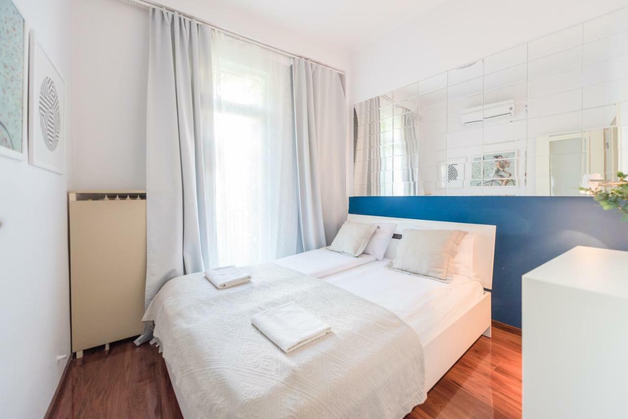 Oasis Apartments - Liberty Bridge บูดาเปสต์ ภายนอก รูปภาพ